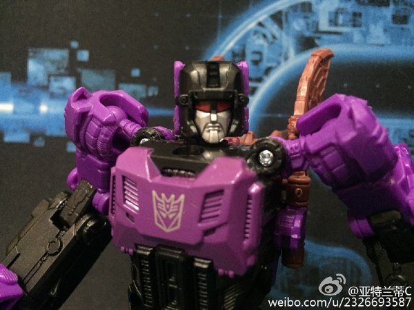 Titans Return Deluxe Wave 2 In Hand Photos Chromedome, Highbrow, Mindwipe, Wolfwire 24 (24 of 32)